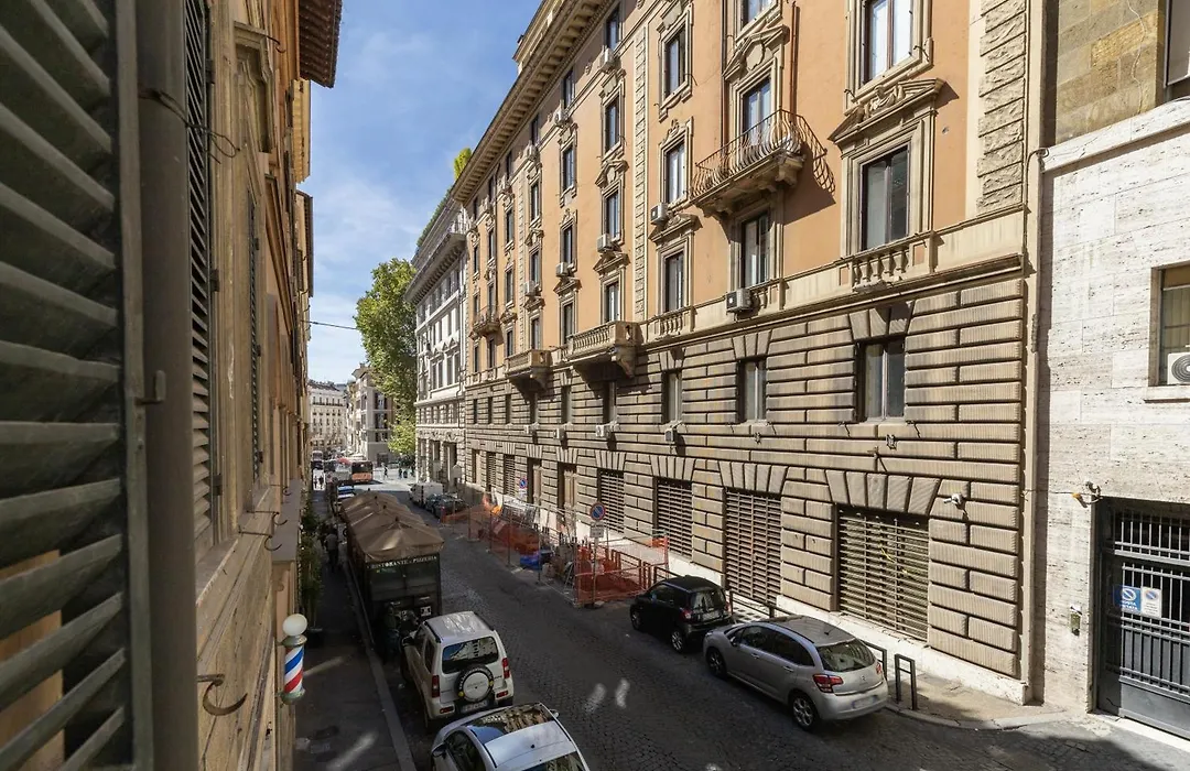 Hostly-Barberini Luxury By Trevi-1